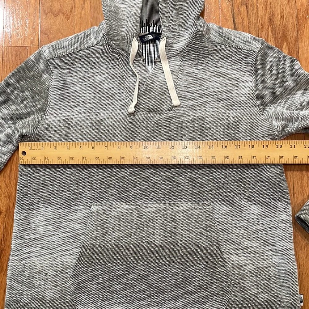 The North Face Woman Size Large Popover Gray Hoodie Kangaroo Pocket Long Sleeve - Picture 4 of 12